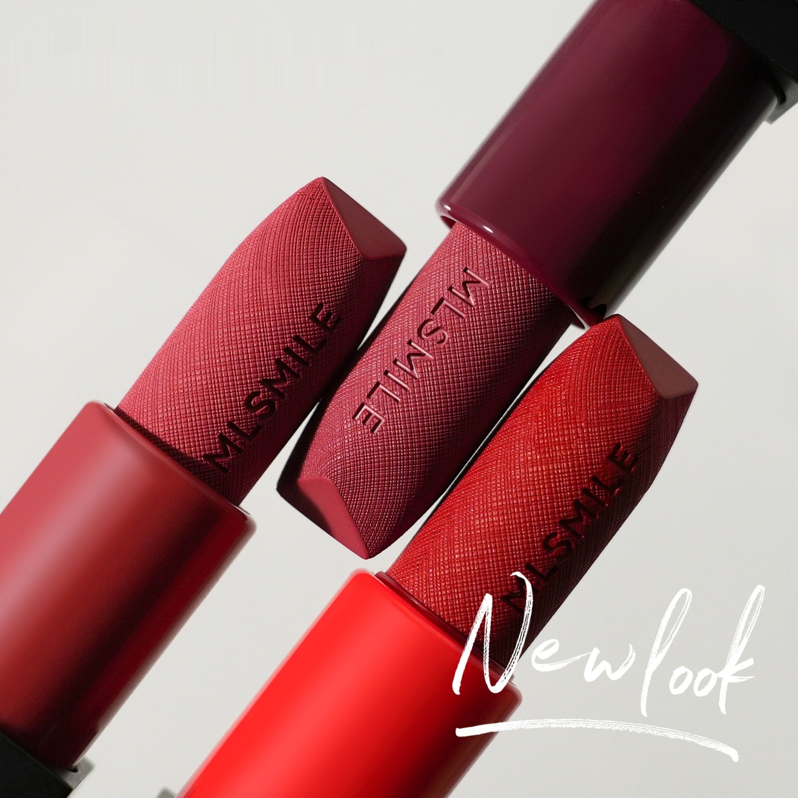 LÁPIZ LABIAL MLSMILE - SET DE 3 Labios Perfectos en 10 Segundos – Sin Retoques, Sin Complicaciones